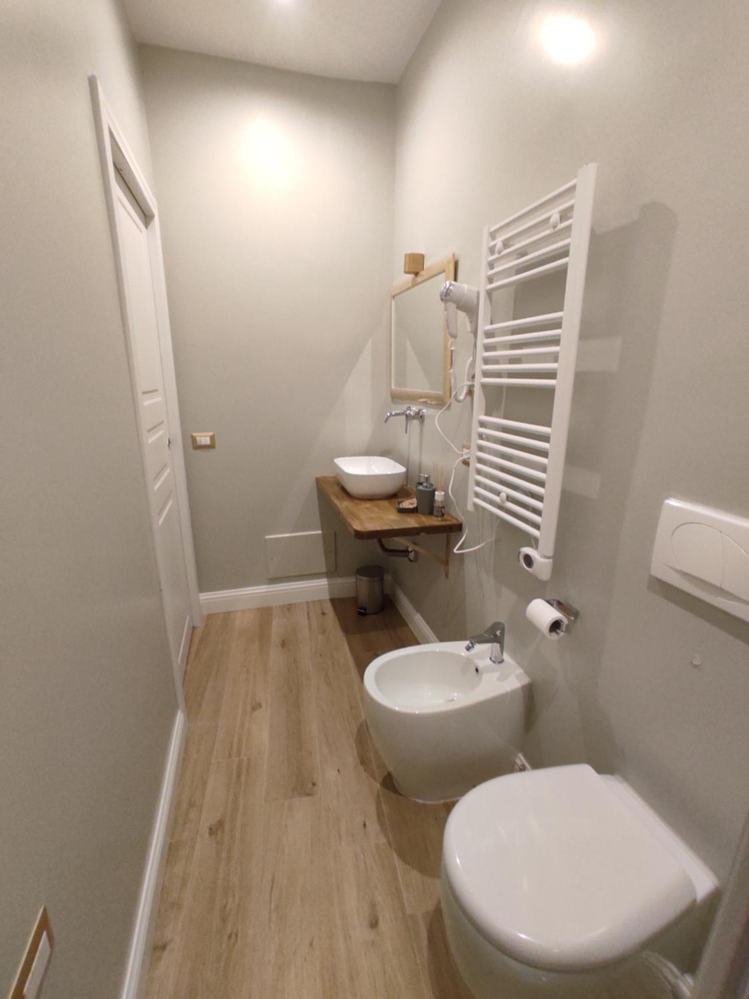 Manno Rooms Affittacamere Cagliari Habitación foto