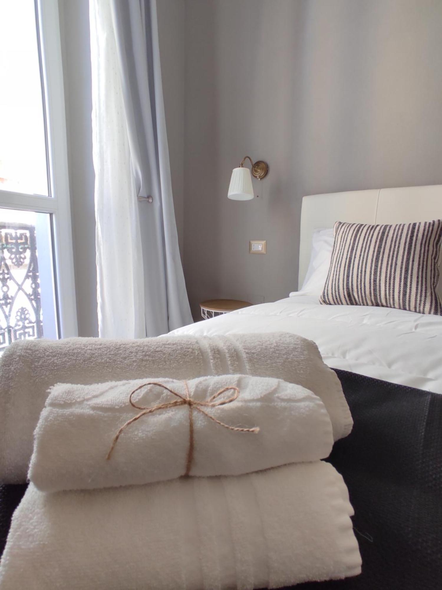 Manno Rooms Affittacamere Cagliari Habitación foto